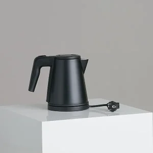 Електрочайник Hotek MINI 0,6 л Чорний